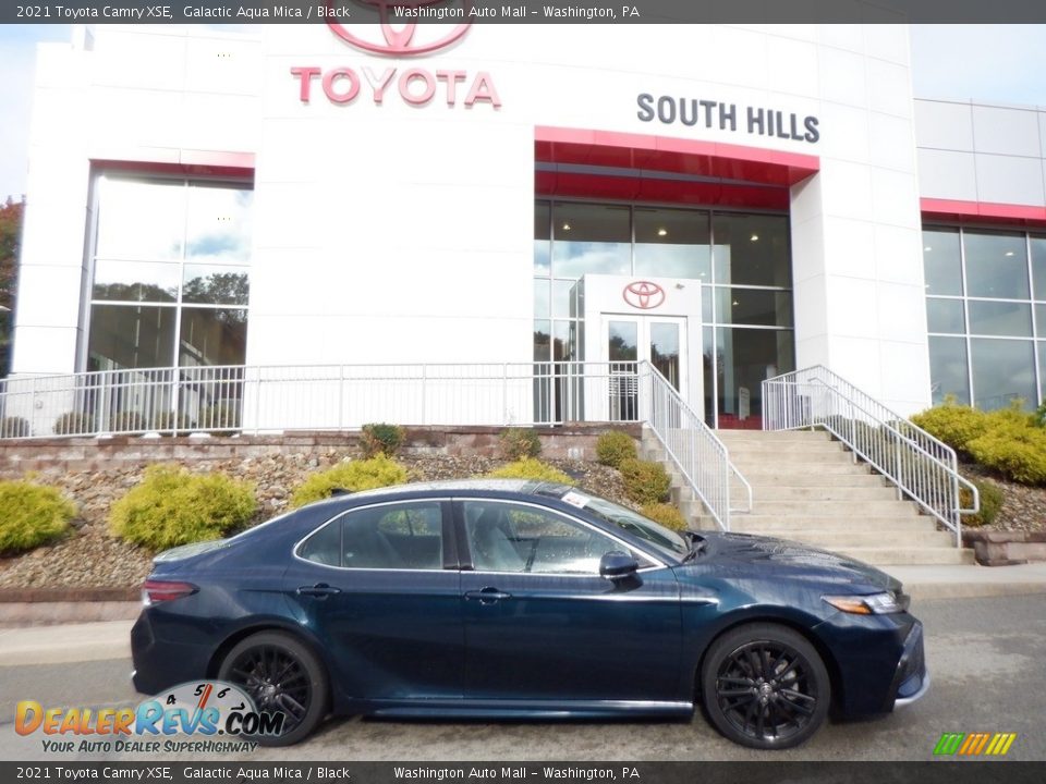 2021 Toyota Camry XSE Galactic Aqua Mica / Black Photo #2