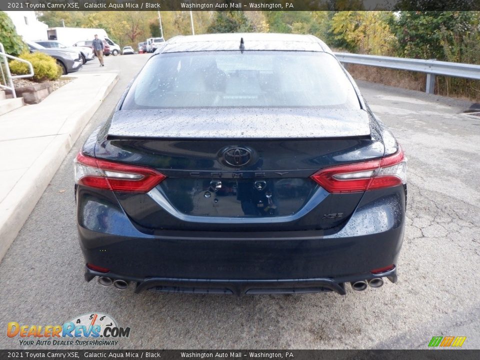 2021 Toyota Camry XSE Galactic Aqua Mica / Black Photo #9