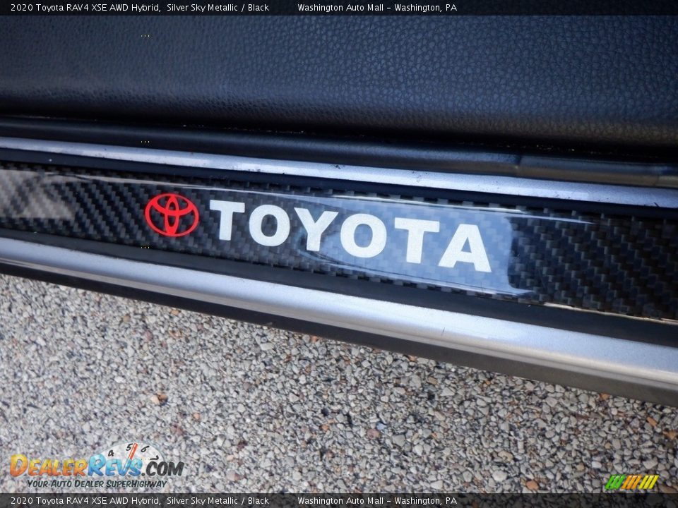 2020 Toyota RAV4 XSE AWD Hybrid Logo Photo #15