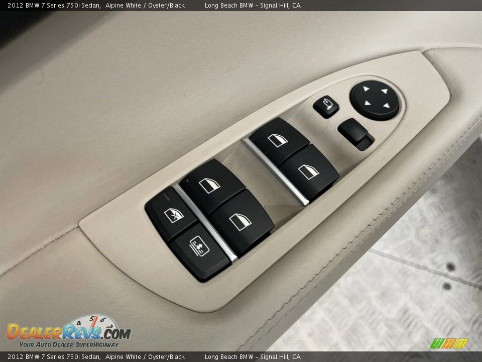 Controls of 2012 BMW 7 Series 750i Sedan Photo #13