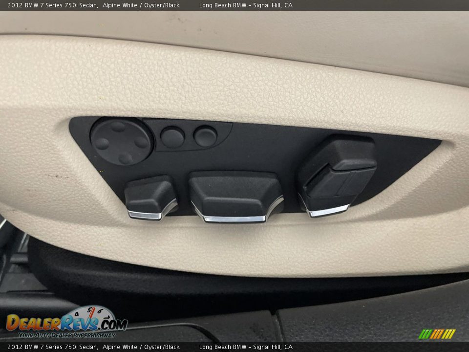 Front Seat of 2012 BMW 7 Series 750i Sedan Photo #14