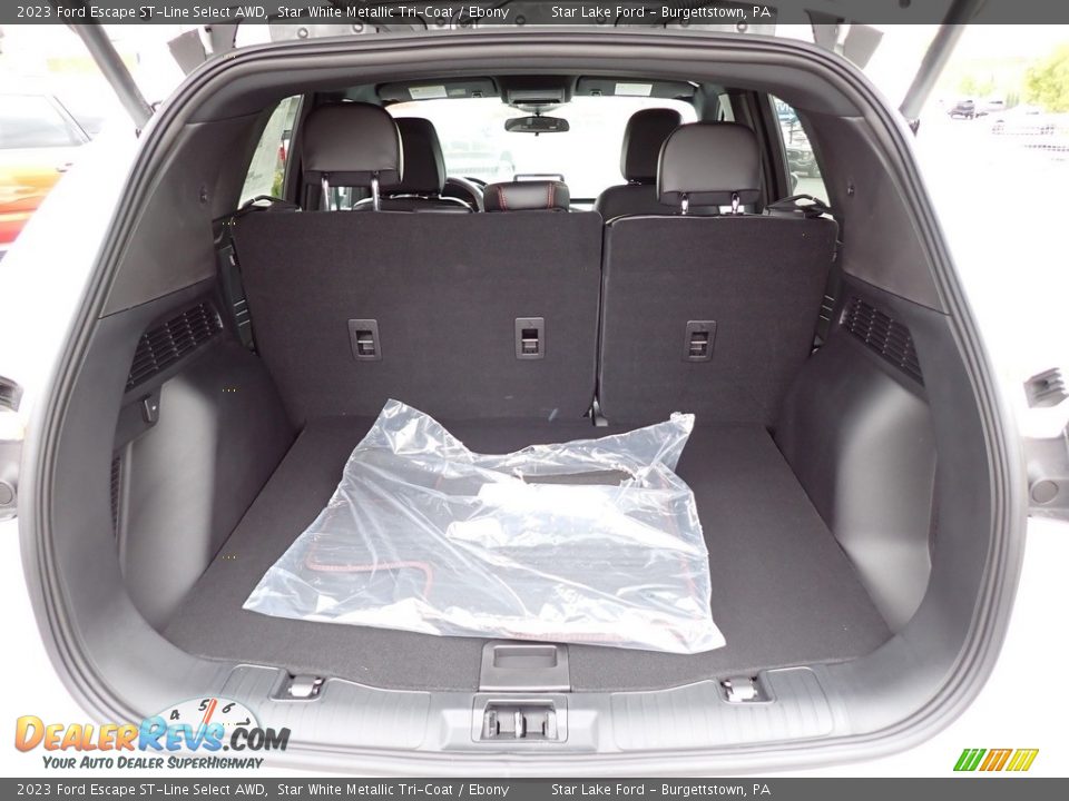 2023 Ford Escape ST-Line Select AWD Trunk Photo #5