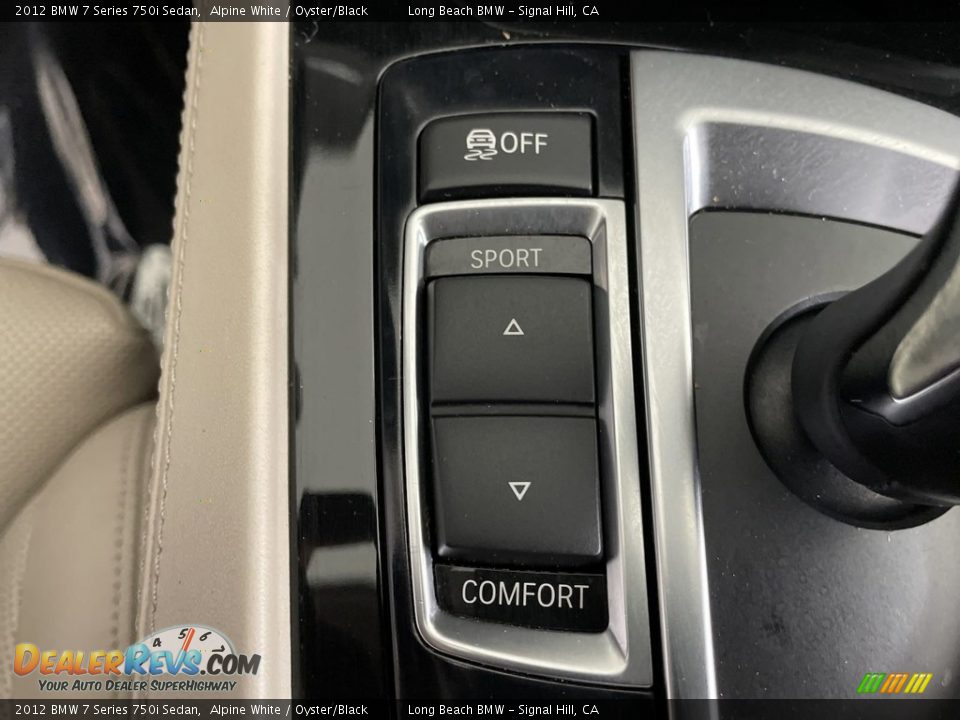 Controls of 2012 BMW 7 Series 750i Sedan Photo #28