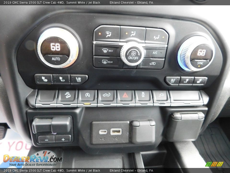 Controls of 2019 GMC Sierra 1500 SLT Crew Cab 4WD Photo #36