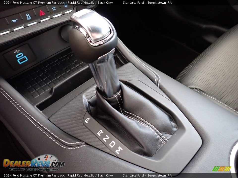 2024 Ford Mustang GT Premium Fastback Shifter Photo #17