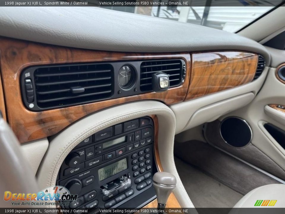 Dashboard of 1998 Jaguar XJ XJ8 L Photo #3