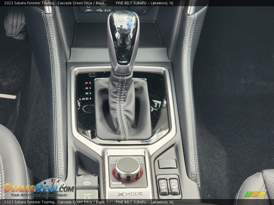 2023 Subaru Forester Touring Shifter Photo #9