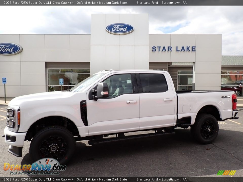 2023 Ford F250 Super Duty XLT Crew Cab 4x4 Oxford White / Medium Dark Slate Photo #1