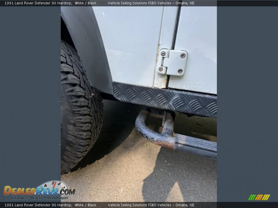 1991 Land Rover Defender 90 Hardtop White / Black Photo #16