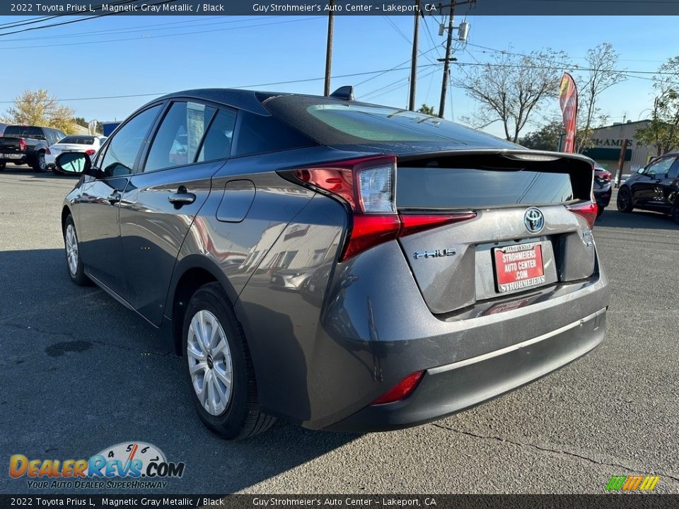 2022 Toyota Prius L Magnetic Gray Metallic / Black Photo #4