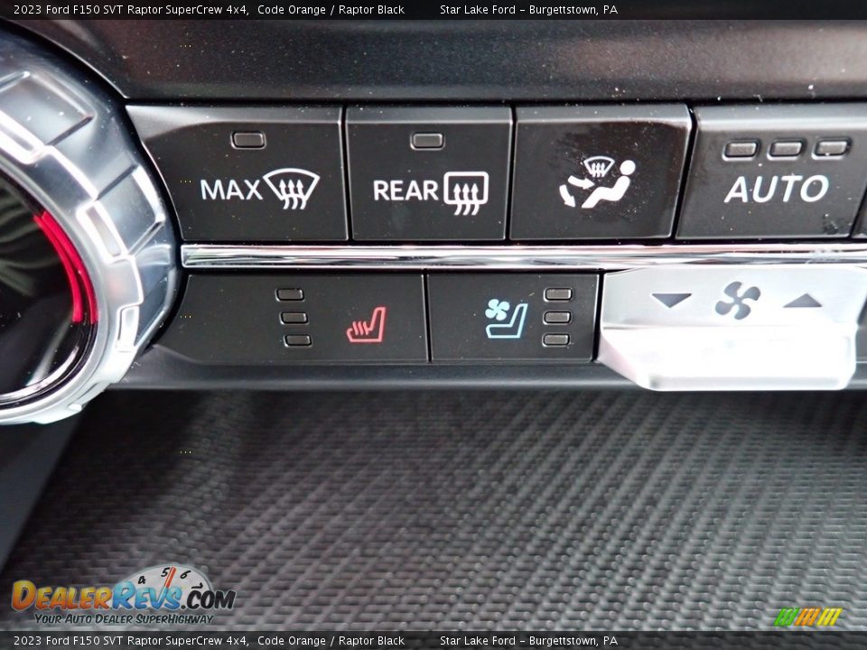 Controls of 2023 Ford F150 SVT Raptor SuperCrew 4x4 Photo #17