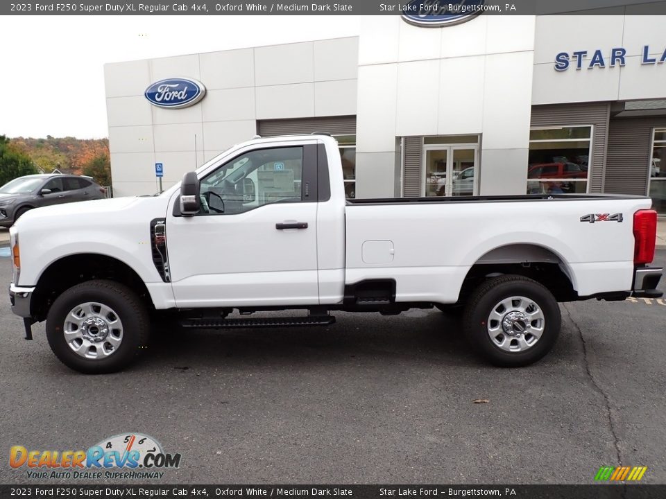 Oxford White 2023 Ford F250 Super Duty XL Regular Cab 4x4 Photo #2