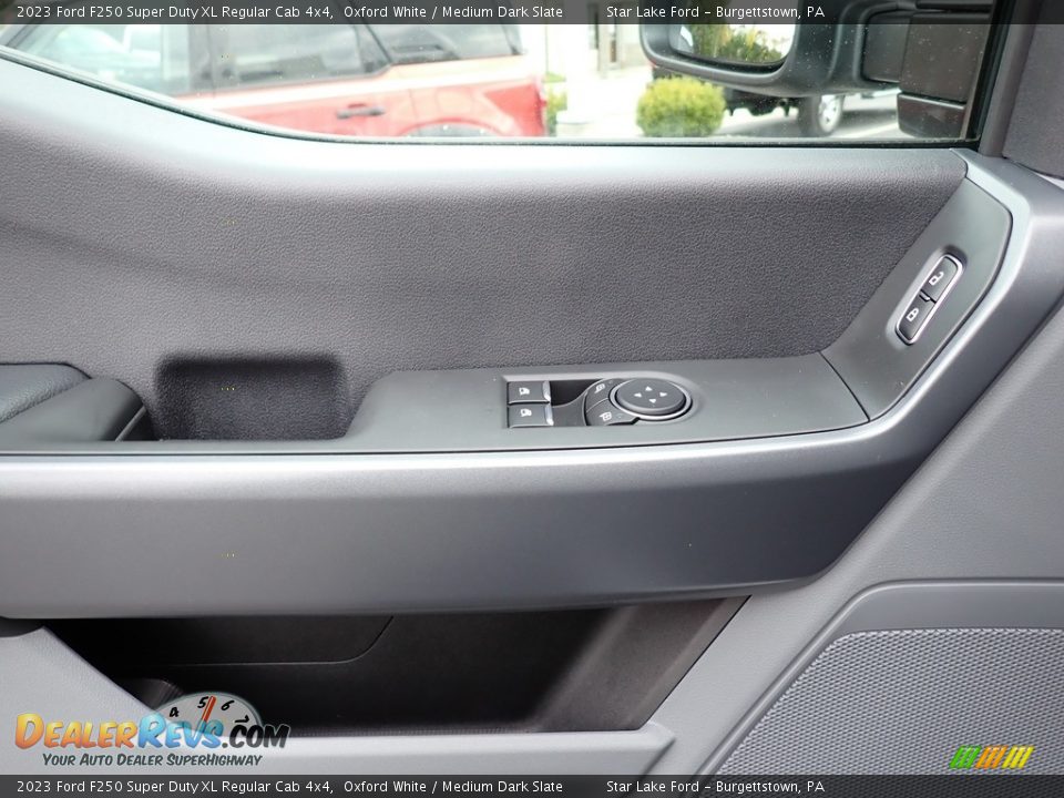 Door Panel of 2023 Ford F250 Super Duty XL Regular Cab 4x4 Photo #15