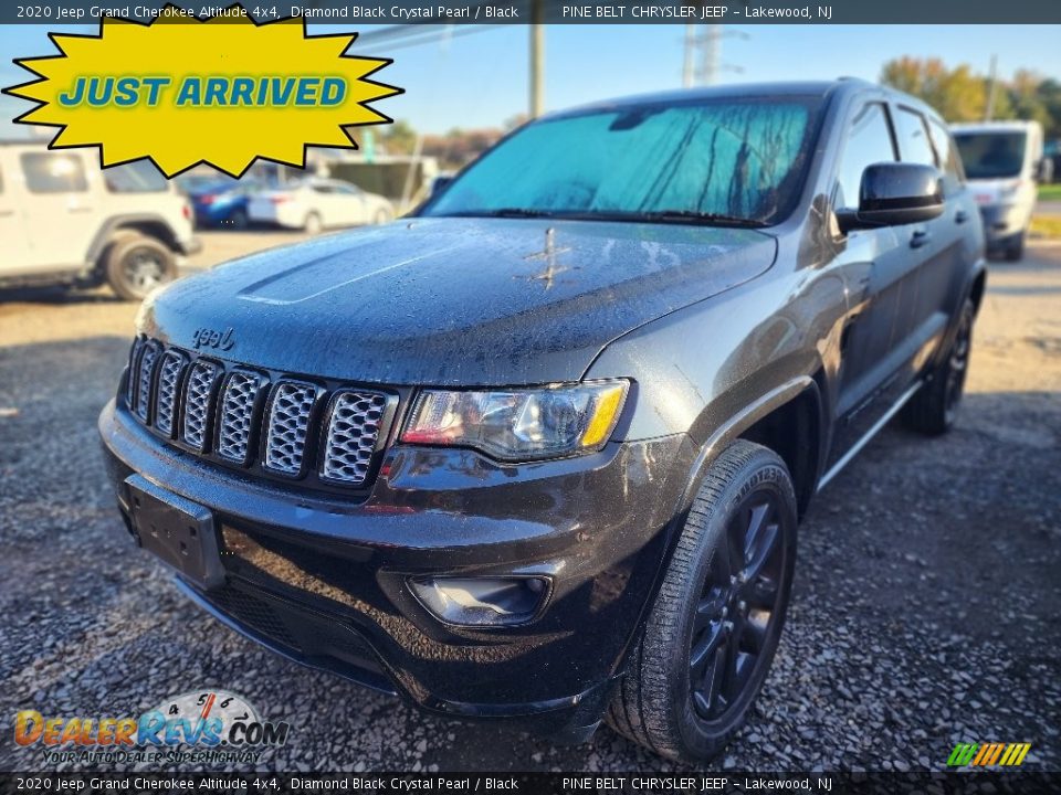 2020 Jeep Grand Cherokee Altitude 4x4 Diamond Black Crystal Pearl / Black Photo #1