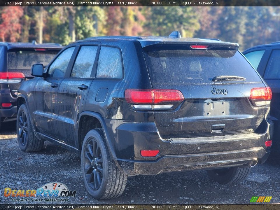2020 Jeep Grand Cherokee Altitude 4x4 Diamond Black Crystal Pearl / Black Photo #3
