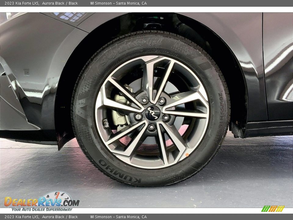 2023 Kia Forte LXS Wheel Photo #8