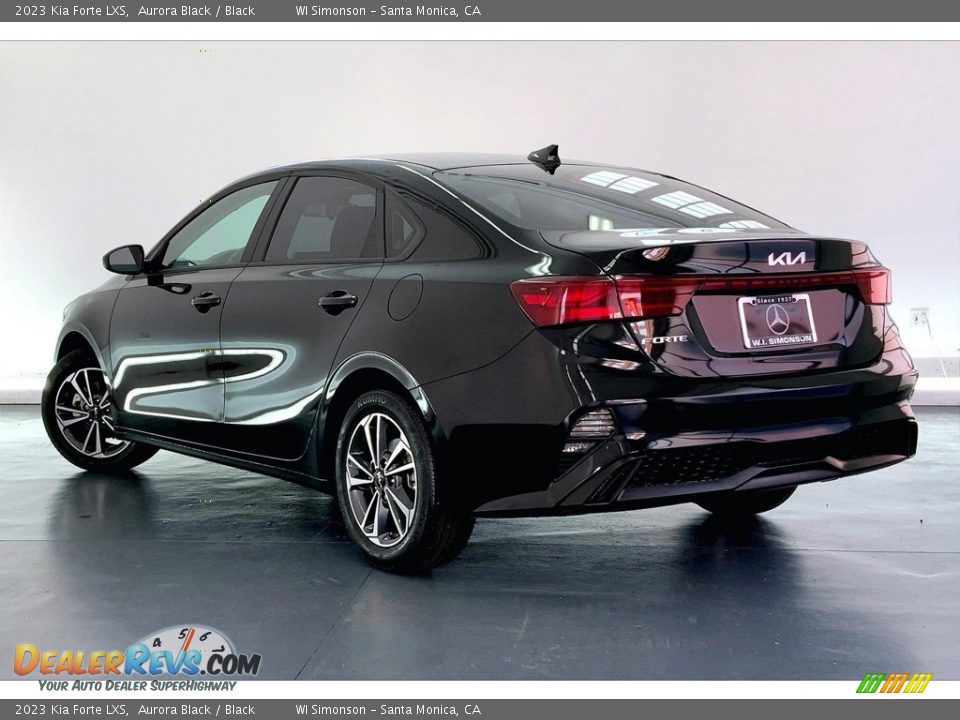 Aurora Black 2023 Kia Forte LXS Photo #10