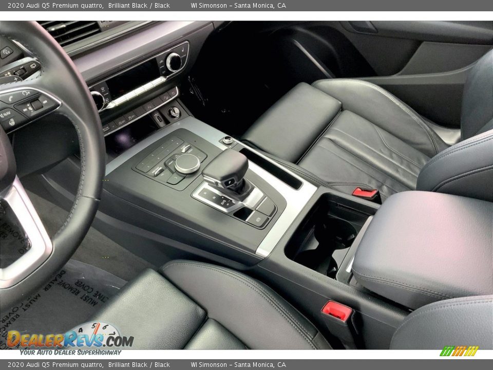 Controls of 2020 Audi Q5 Premium quattro Photo #17