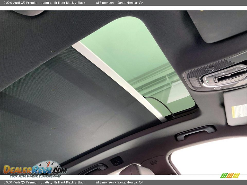 Sunroof of 2020 Audi Q5 Premium quattro Photo #25