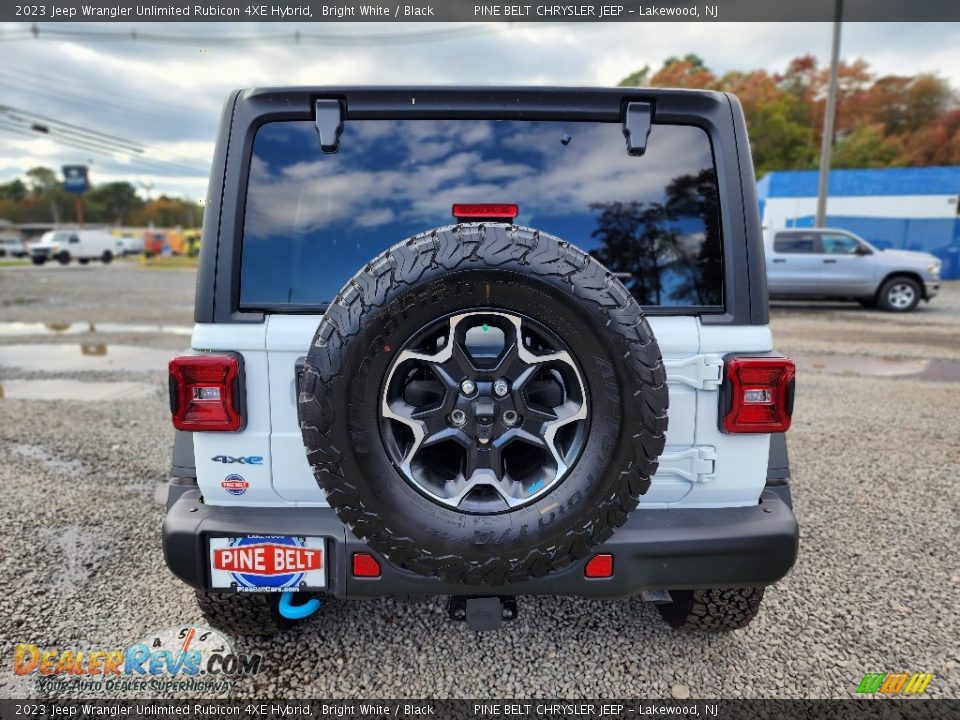 2023 Jeep Wrangler Unlimited Rubicon 4XE Hybrid Bright White / Black Photo #6