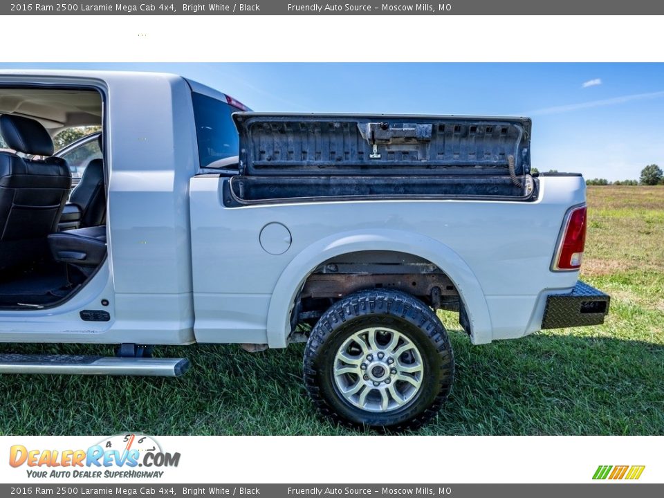 2016 Ram 2500 Laramie Mega Cab 4x4 Bright White / Black Photo #21