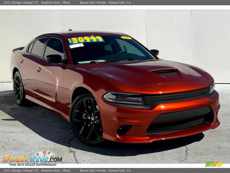 Front 3/4 View of 2021 Dodge Charger GT Photo #2