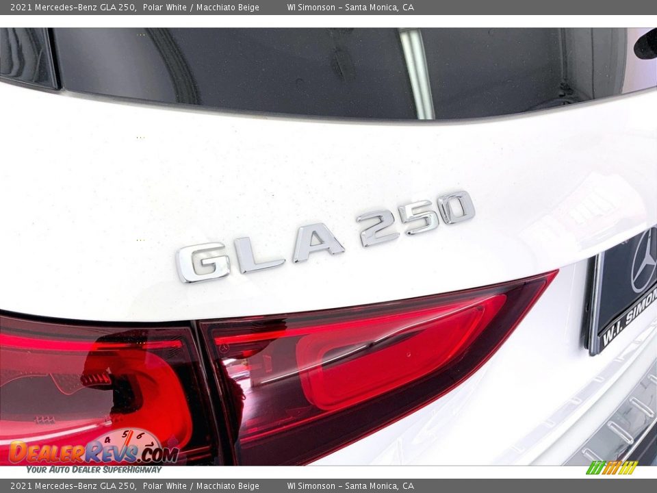 2021 Mercedes-Benz GLA 250 Polar White / Macchiato Beige Photo #31