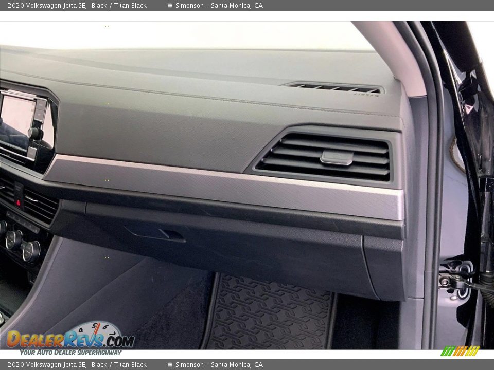 Dashboard of 2020 Volkswagen Jetta SE Photo #16
