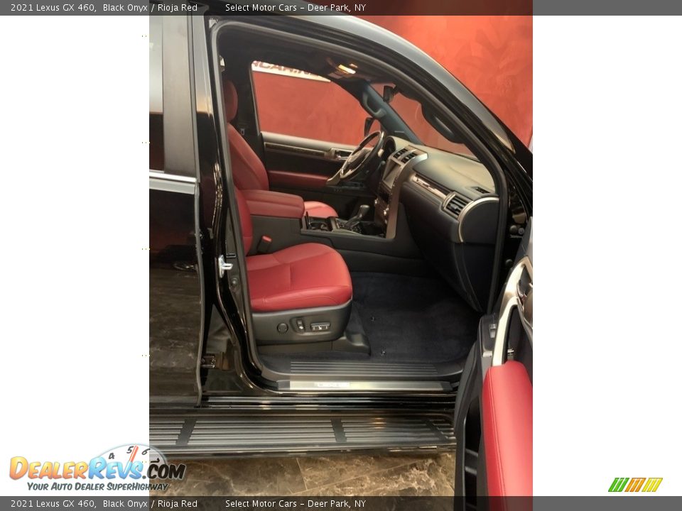 Front Seat of 2021 Lexus GX 460 Photo #13