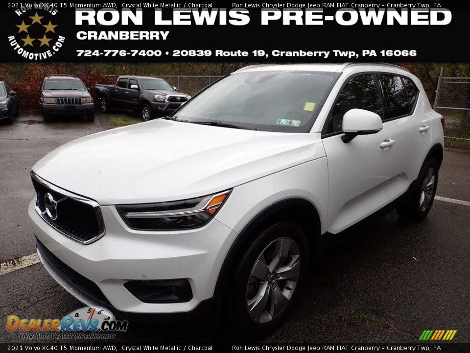 2021 Volvo XC40 T5 Momentum AWD Crystal White Metallic / Charcoal Photo #1