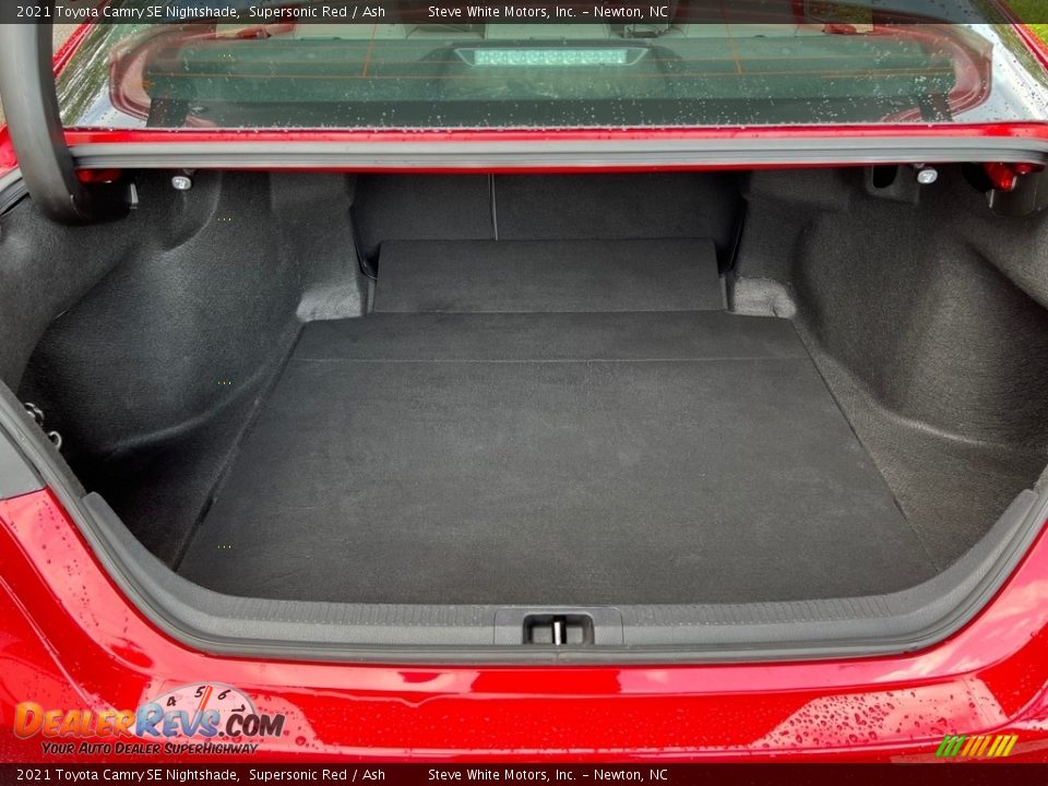 2021 Toyota Camry SE Nightshade Trunk Photo #15