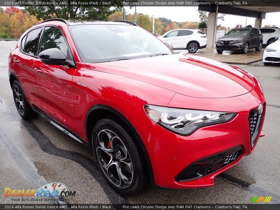 Front 3/4 View of 2024 Alfa Romeo Stelvio Veloce AWD Photo #8