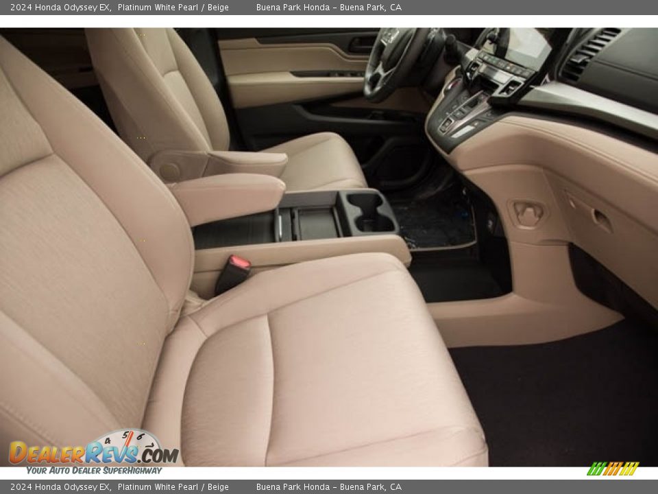 Front Seat of 2024 Honda Odyssey EX Photo #31