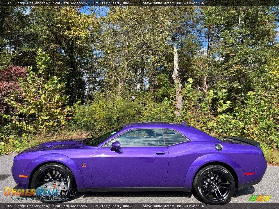 Plum Crazy Pearl 2023 Dodge Challenger R/T Scat Pack Widebody Photo #1