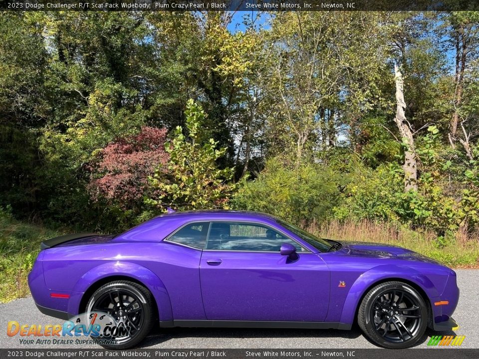 Plum Crazy Pearl 2023 Dodge Challenger R/T Scat Pack Widebody Photo #5