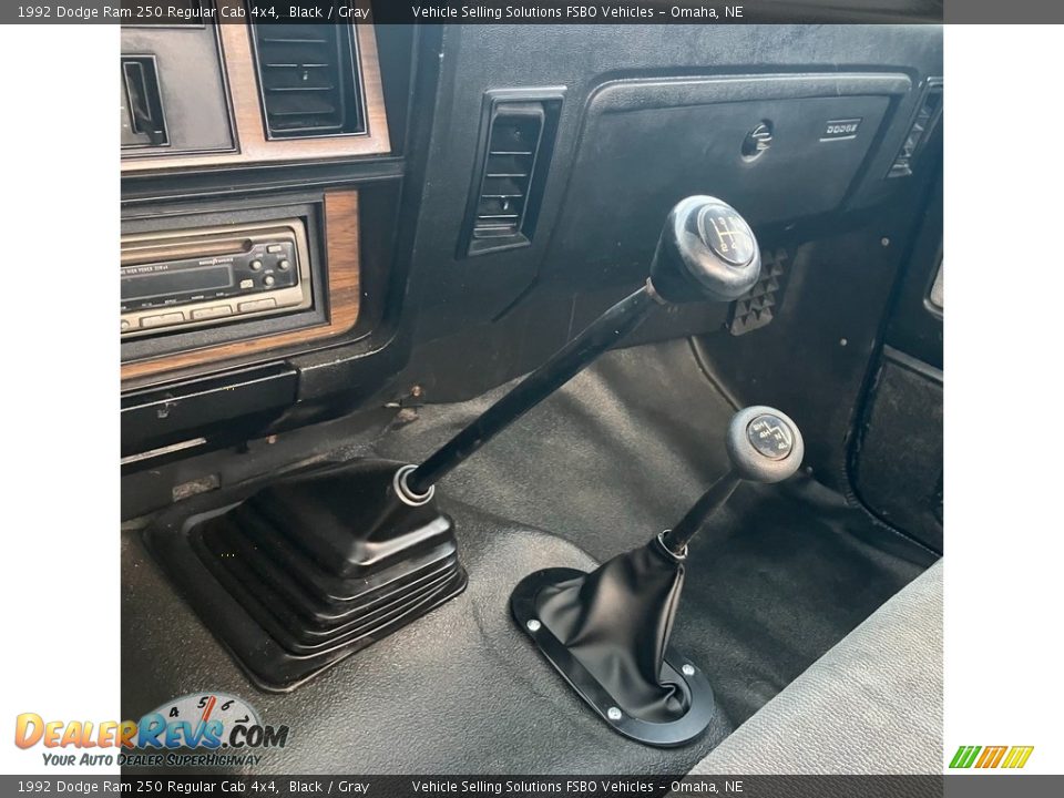 1992 Dodge Ram 250 Regular Cab 4x4 Shifter Photo #7