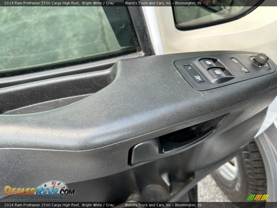 Door Panel of 2014 Ram ProMaster 2500 Cargo High Roof Photo #13