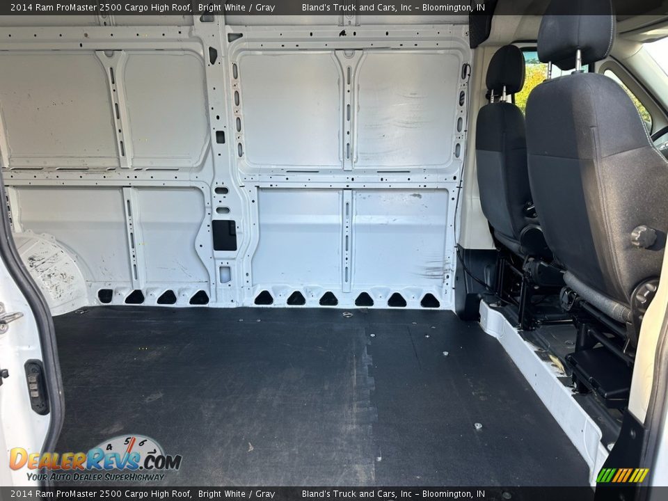 2014 Ram ProMaster 2500 Cargo High Roof Bright White / Gray Photo #26