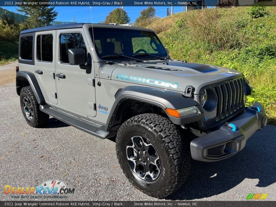 Front 3/4 View of 2022 Jeep Wrangler Unlimited Rubicon 4XE Hybrid Photo #5