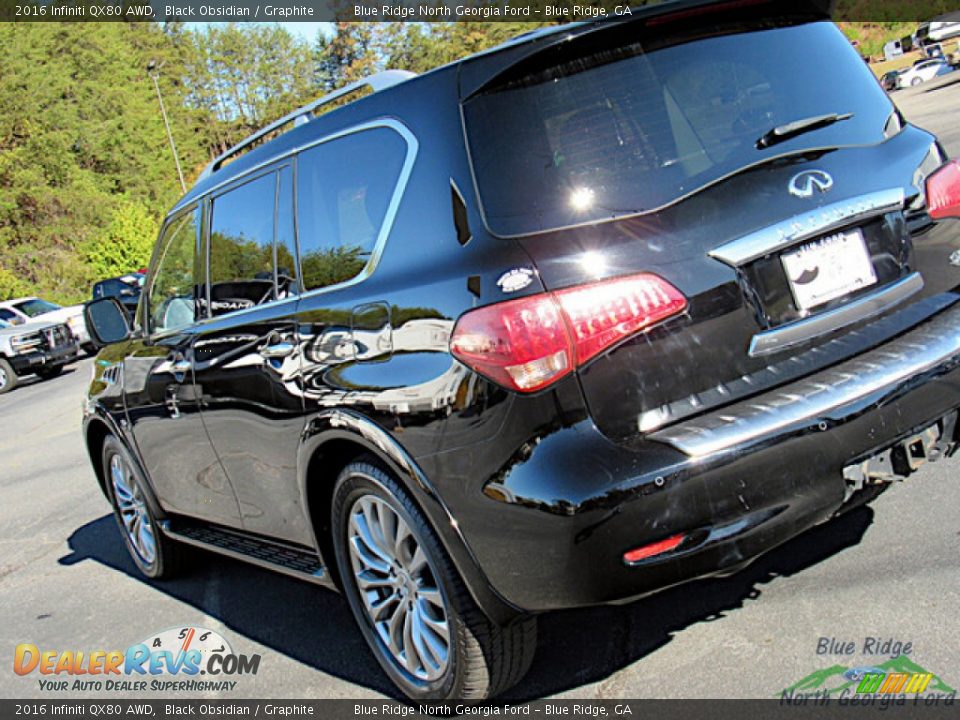 2016 Infiniti QX80 AWD Black Obsidian / Graphite Photo #30