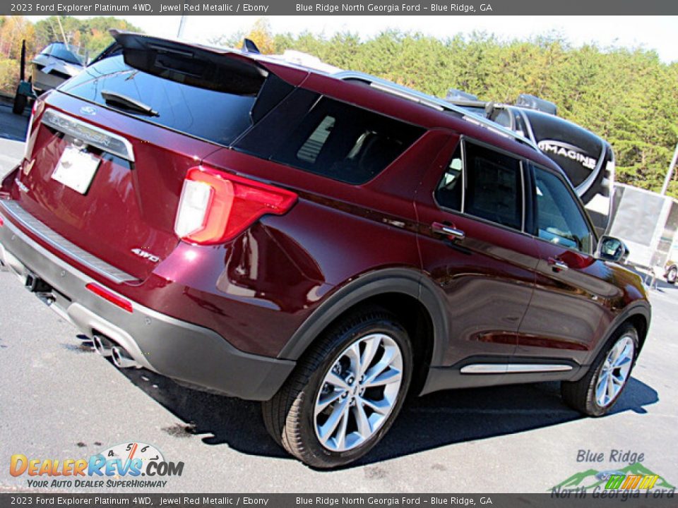 2023 Ford Explorer Platinum 4WD Jewel Red Metallic / Ebony Photo #27