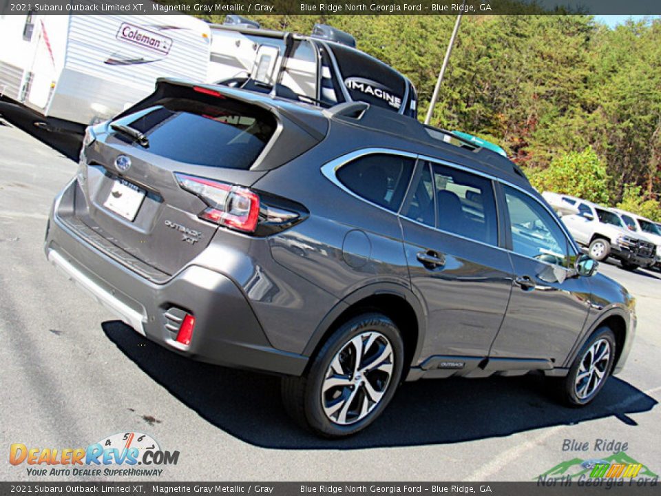 2021 Subaru Outback Limited XT Magnetite Gray Metallic / Gray Photo #28