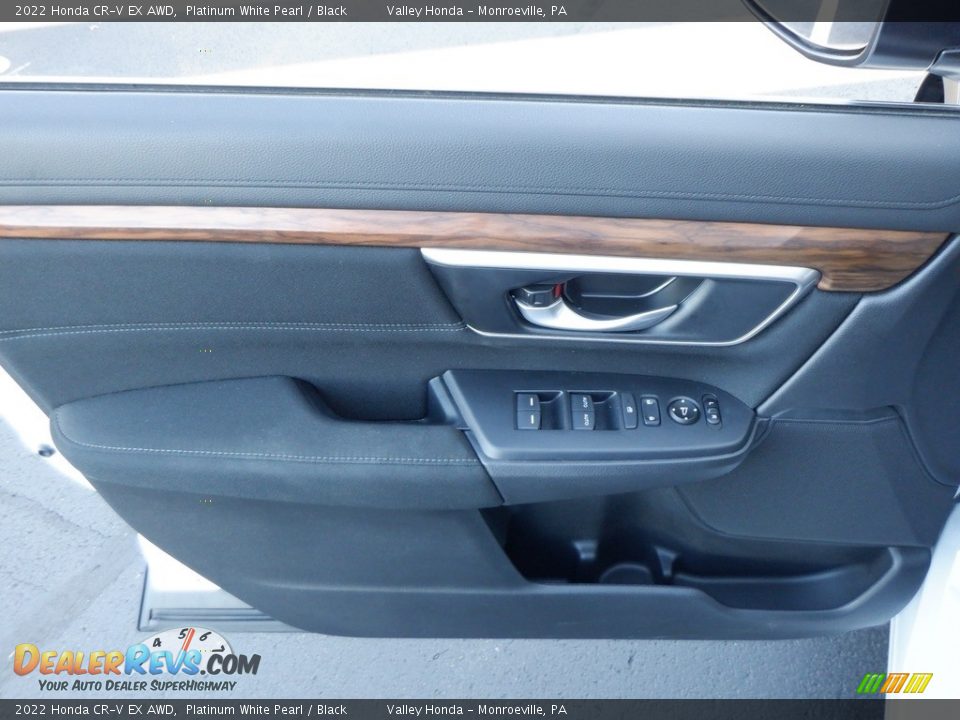 Door Panel of 2022 Honda CR-V EX AWD Photo #12