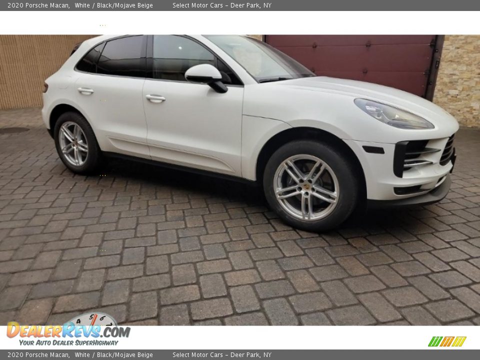 2020 Porsche Macan White / Black/Mojave Beige Photo #3