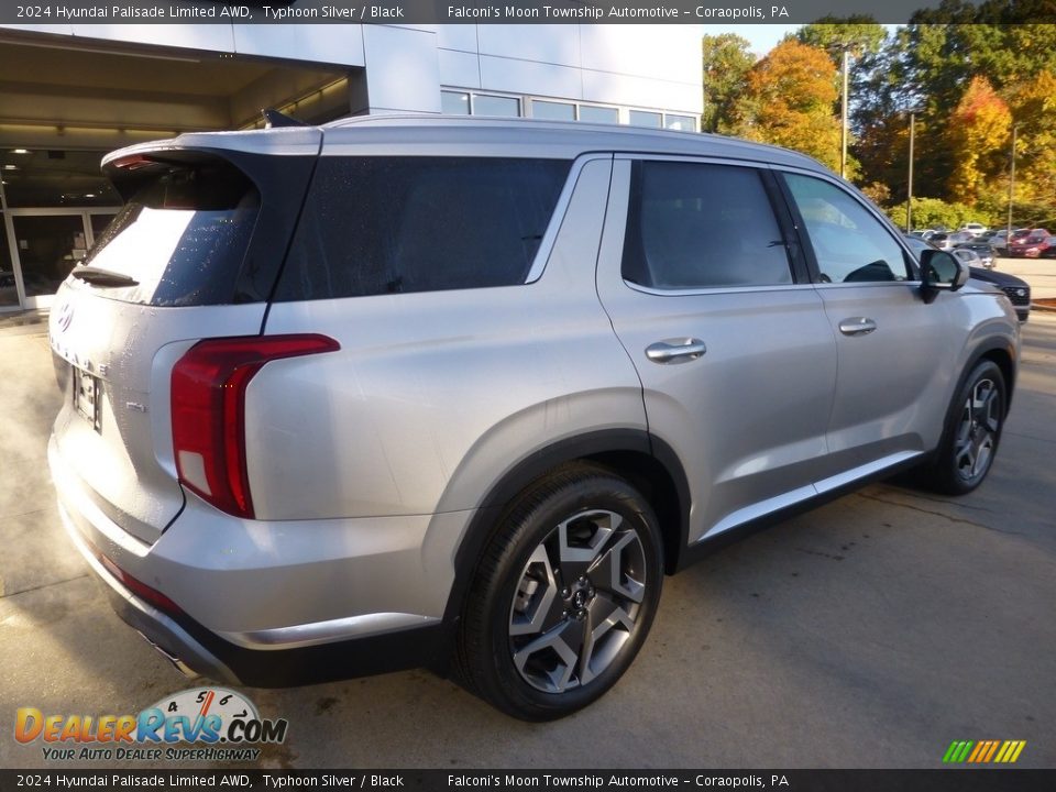 2024 Hyundai Palisade Limited AWD Typhoon Silver / Black Photo #2