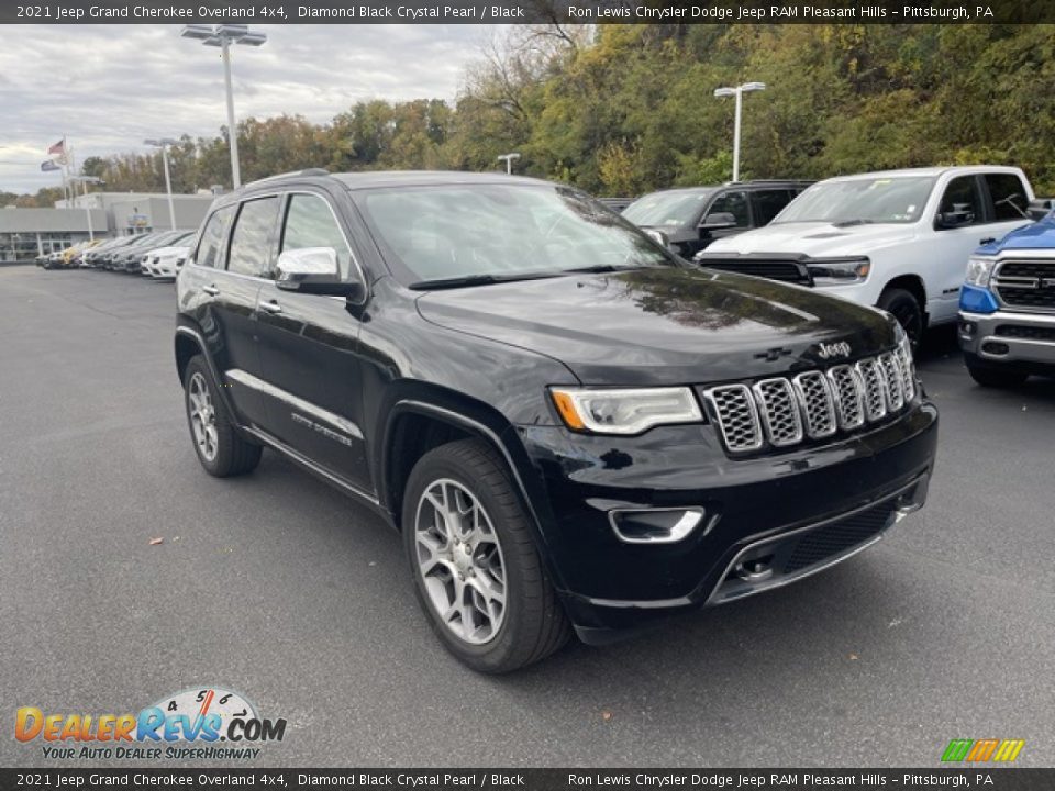 2021 Jeep Grand Cherokee Overland 4x4 Diamond Black Crystal Pearl / Black Photo #1