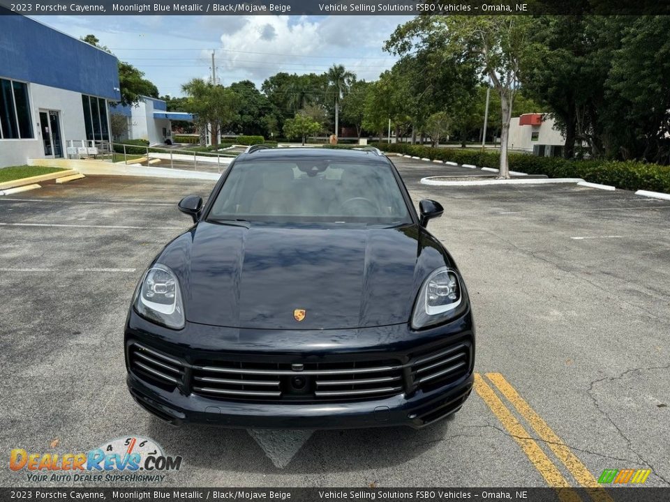 Moonlight Blue Metallic 2023 Porsche Cayenne  Photo #2