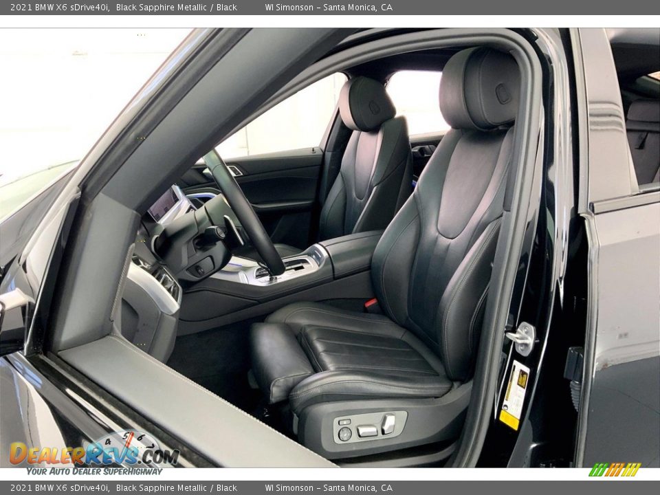 Front Seat of 2021 BMW X6 sDrive40i Photo #18