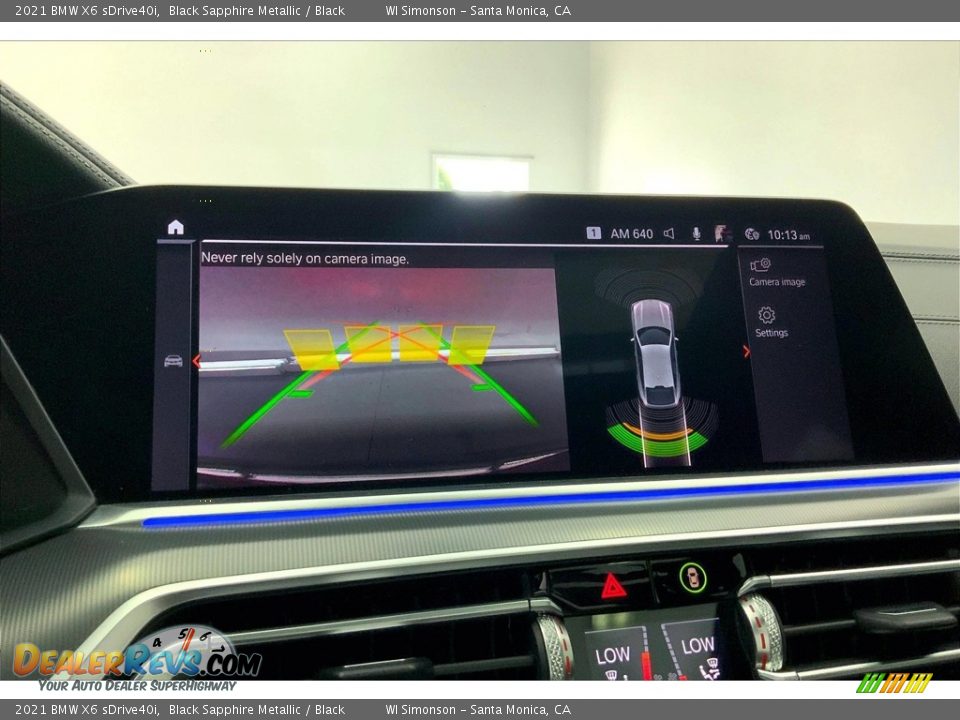 Controls of 2021 BMW X6 sDrive40i Photo #24