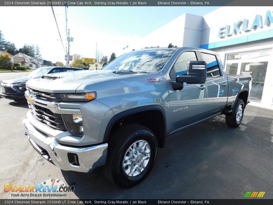 2024 Chevrolet Silverado 2500HD LT Crew Cab 4x4 Sterling Gray Metallic / Jet Black Photo #2